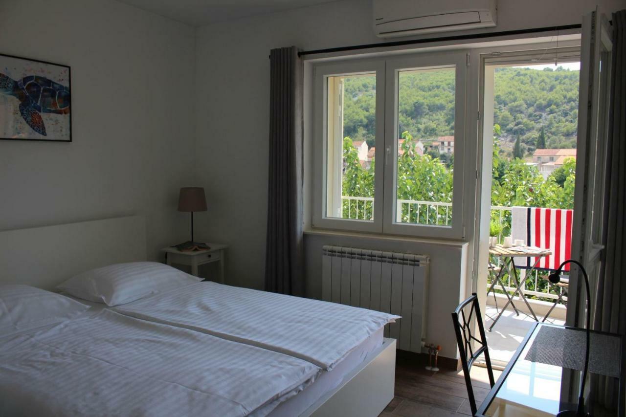 Apartments Ivan Zaton Zaton  Extérieur photo