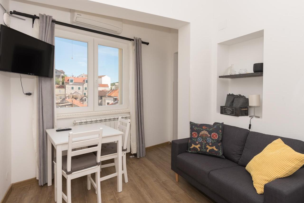 Apartments Ivan Zaton Zaton  Extérieur photo